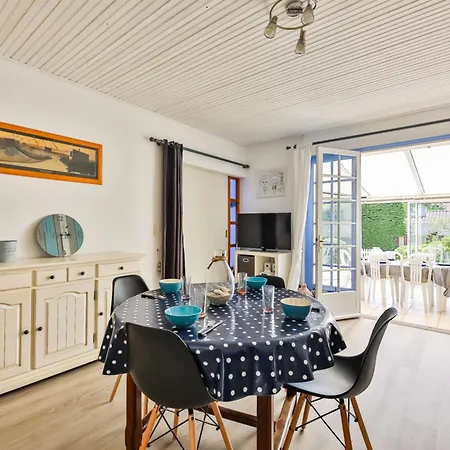 Holiday home Le Temps De Vivre - Maison & Dependance *